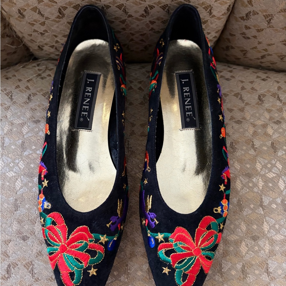 J.Renee Black Flats with Colorful Embroidery